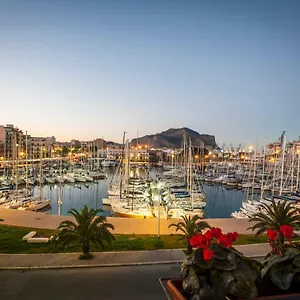 Appartement Ci'cala House